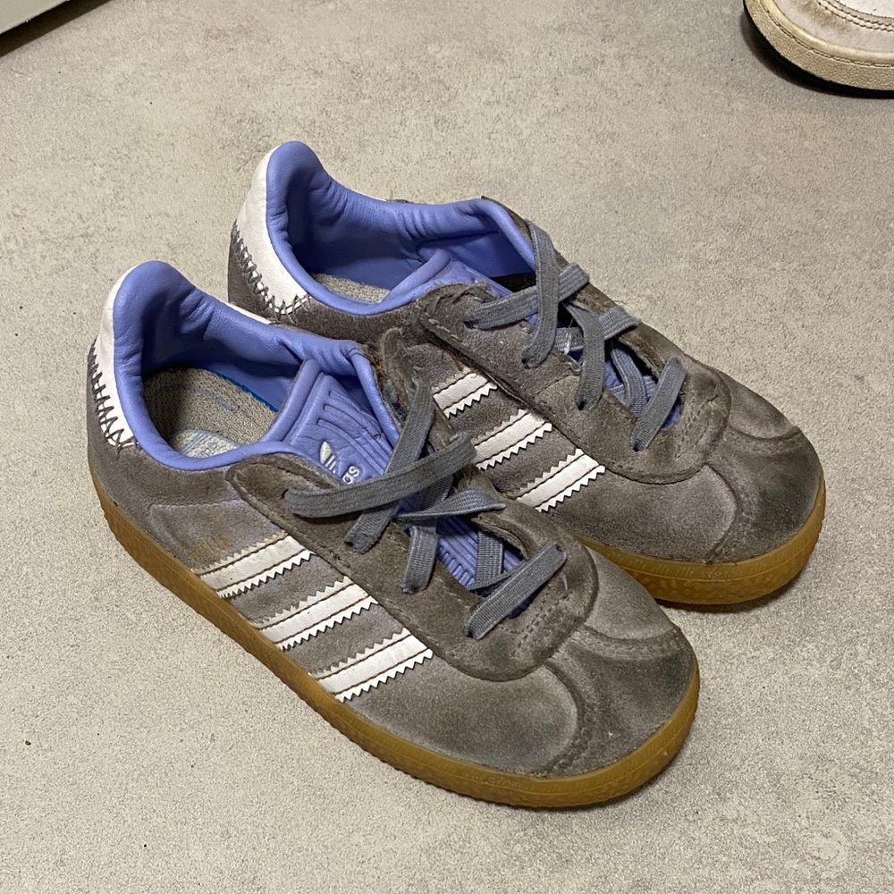 Adidas gazelle toddler 9
